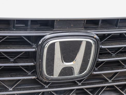 Used 2023 Honda Accord EX-L image 4