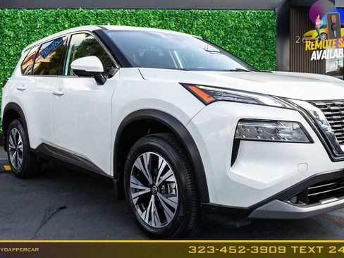 Used 2021 Nissan Rogue SV FWD image 4