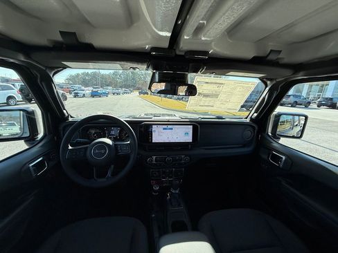 New 2026 Jeep Gladiator Rubicon image 12