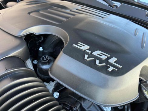 Used 2023 Dodge Charger SXT RWD image 60