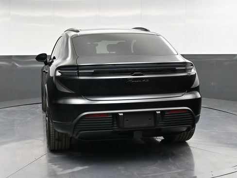 New 2026 Porsche Macan 4S Electric AWD/4WD image 7