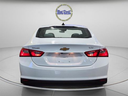 Used 2023 Chevrolet Malibu LS FWD image 4