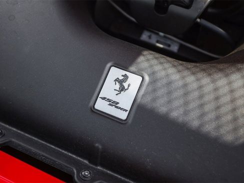 Certified 2013 Ferrari 458 Spider Base image 20