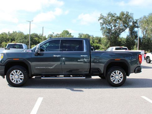 Used 2022 GMC Sierra 2500 Denali AWD/4WD image 3