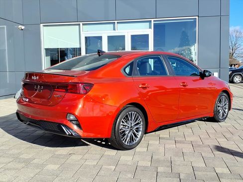 Used 2023 Kia Forte GT-Line w/ GT-Line Premium Package image 3