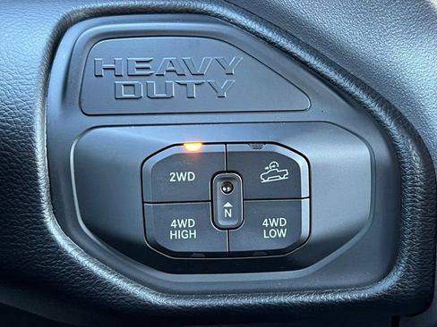 Used 2025 RAM 2500 Big Horn image 38