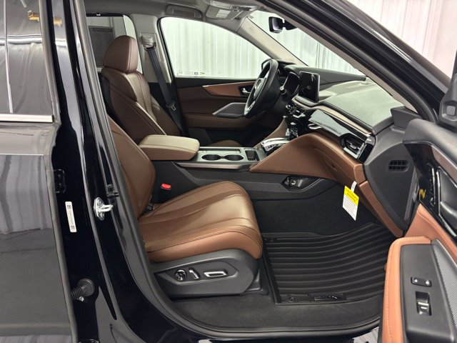 Used 2026 Acura MDX w/ Technology Package FWD image 33