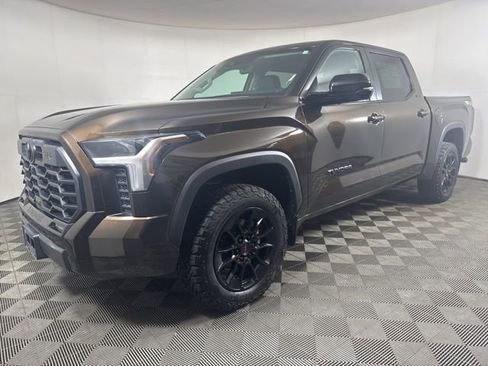 Used 2024 Toyota Tundra Limited w/ TRD Off-Road Package image 8