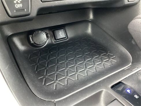 Certified 2021 Toyota RAV4 XLE image 22