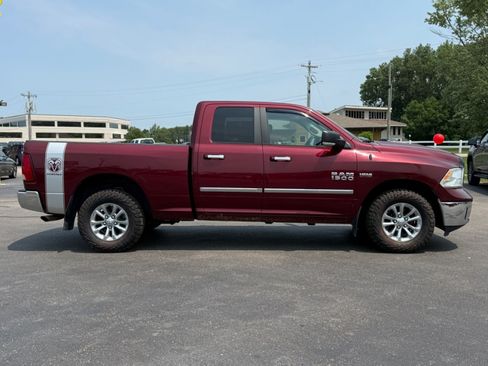 Used 2017 RAM 1500 Classic SLT w/ Luxury Group AWD/4WD image 9
