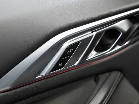 Used 2023 BMW 430i Coupe w/ M Sport Package RWD image 21