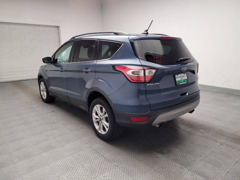 Used 2018 Ford Escape SE w/ SE Sync 3 Package AWD/4WD image 5