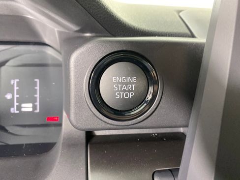 New 2026 Toyota Tacoma SR5 image 18