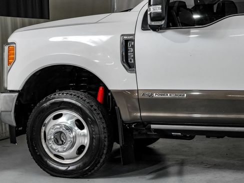 Used 2017 Ford F350 King Ranch w/ King Ranch Ultimate Package AWD/4WD image 12