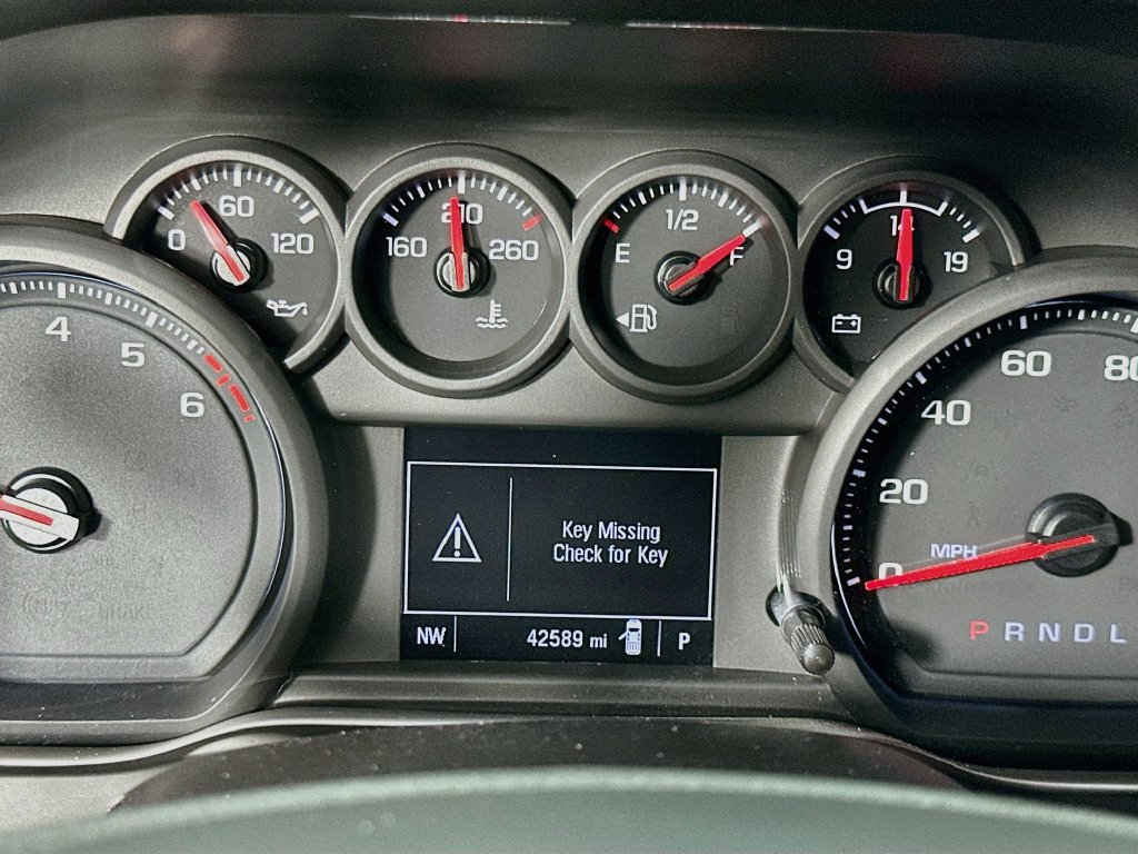 Used 2024 Chevrolet Silverado 1500 Custom RWD image 12