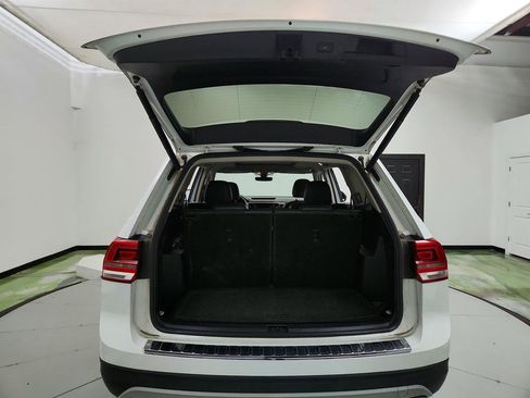 Used 2019 Volkswagen Atlas SE w/ Panoramic Sunroof Package FWD image 31