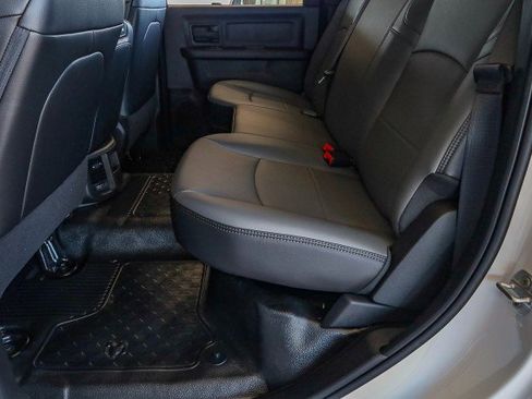 New 2025 RAM 5500 Tradesman w/ Chrome Appearance Group image 25