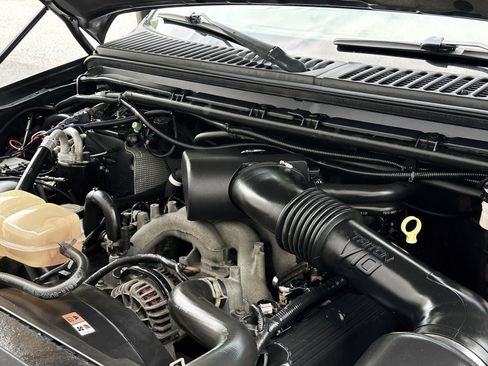 Used 2003 Ford F250 XLT AWD/4WD image 32