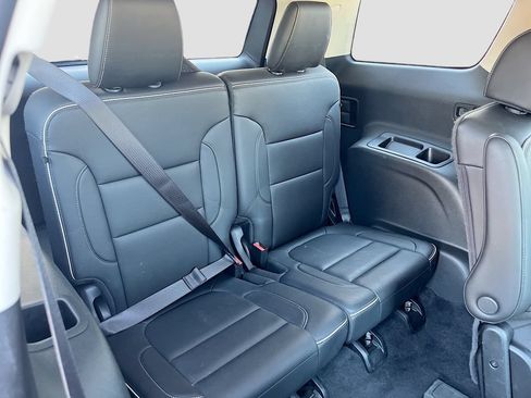 Used 2021 GMC Acadia Denali w/ Trailering Package AWD/4WD image 30