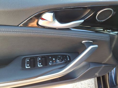 Used 2019 Kia Stinger RWD image 19