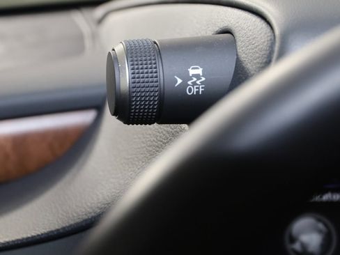 Used 2024 Lexus ES 350 w/ Premium Package image 34