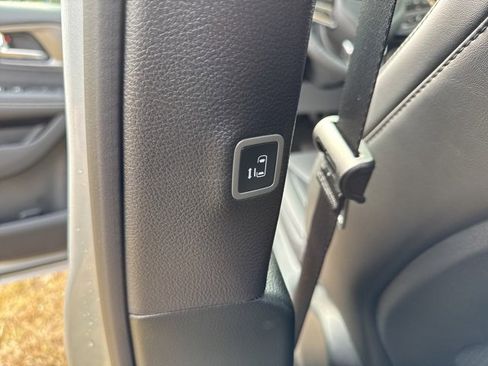 New 2026 Chrysler Voyager LX image 19