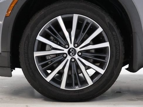 Used 2023 INFINITI QX60 Sensory AWD/4WD image 9