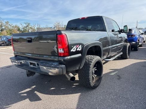 Used 2003 Chevrolet Silverado 2500 LS w/ Skid Plate Package image 3