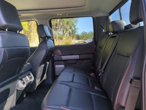 Used 2025 Ford F350 Lariat w/ Lariat Ultimate Package image 16