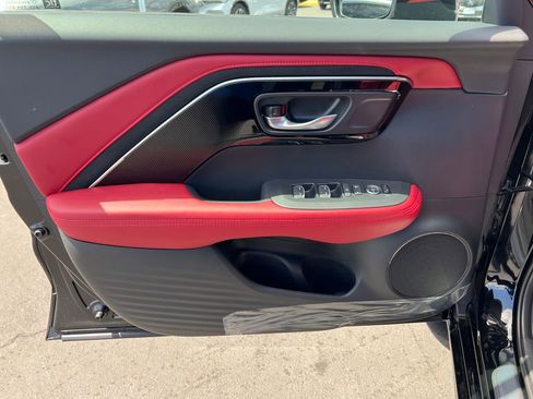 Certified 2025 Acura ADX A-Spec image 11