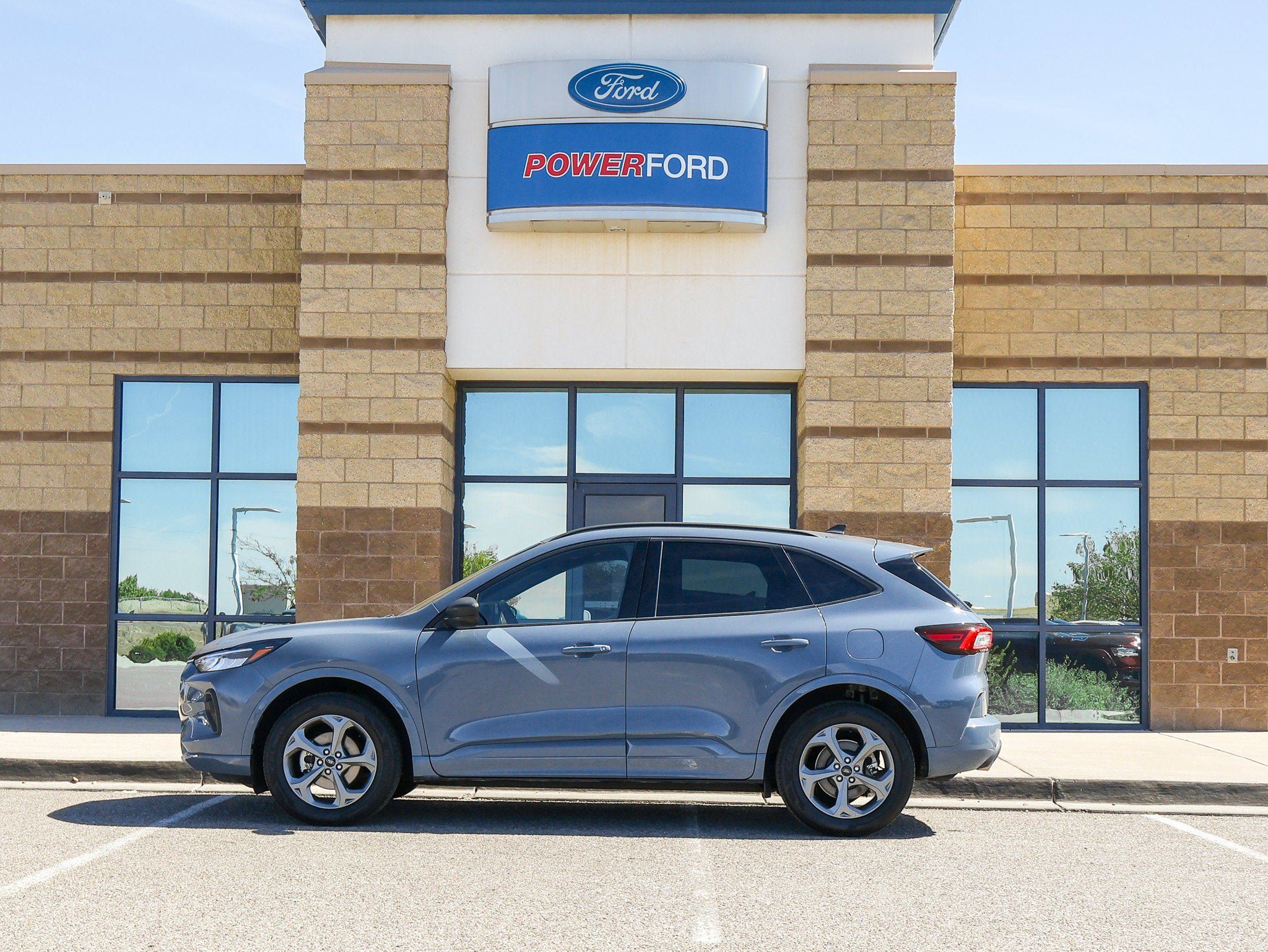 Certified 2024 Ford Escape ST-Line AWD/4WD image 9