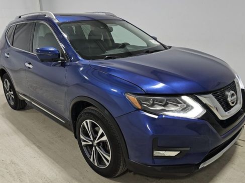 Used 2018 Nissan Rogue SL w/ Premium Package AWD/4WD image 2