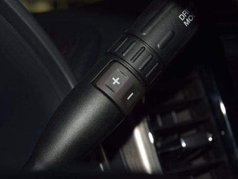 Used 2022 Ford F450 Platinum w/ FX4 Off-Road Package image 43