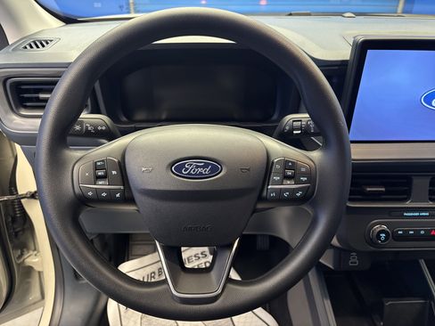 Used 2025 Ford Maverick XL w/ Equipment Group 102A image 13