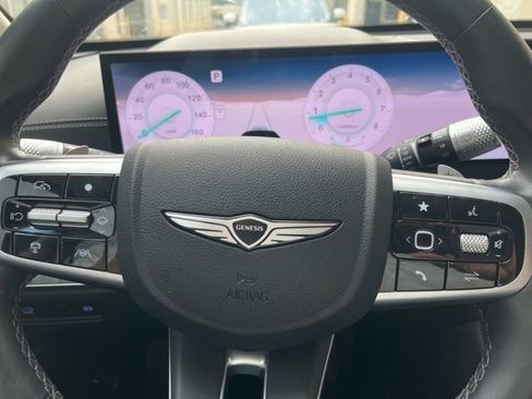 Used 2025 Genesis GV80 2.5T Standard AWD/4WD image 10