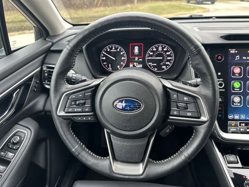 Used 2025 Subaru Outback Limited image 15