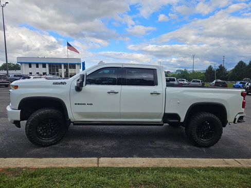 Used 2023 Chevrolet Silverado 3500 High Country w/ Z71 Off-Road Package AWD/4WD image 4