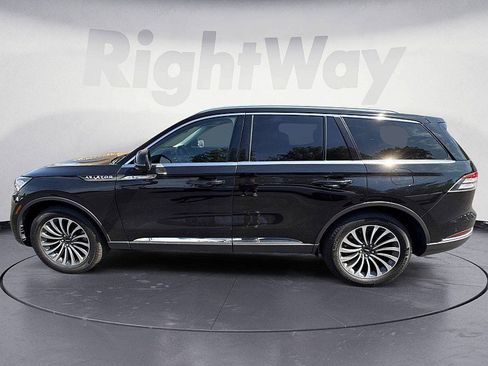Used 2021 Lincoln Aviator Reserve w/ Equipment Group 201A AWD/4WD image 2