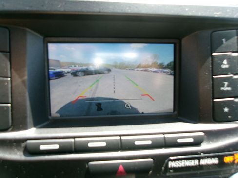 Used 2019 Ford Explorer XLT w/ Class III Trailer Tow Package AWD/4WD image 16