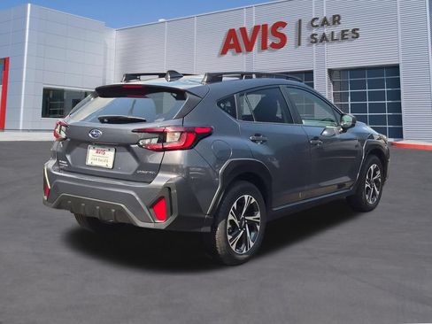 Used 2025 Subaru Crosstrek 2.5i Premium AWD/4WD image 6
