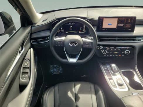 Certified 2026 INFINITI QX60 Pure FWD image 5