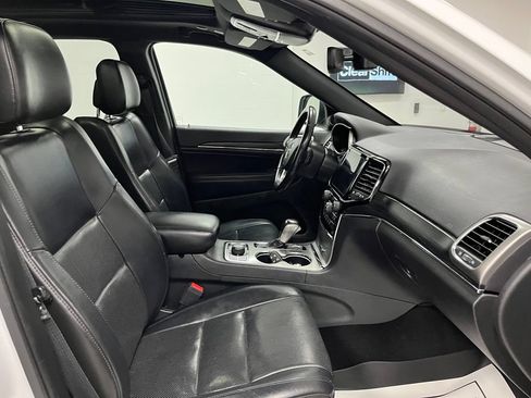 Used 2020 Jeep Grand Cherokee Limited w/ Luxury Group II AWD/4WD image 60