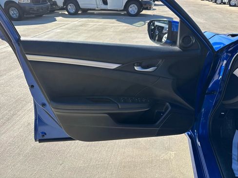 Used 2020 Honda Civic Sport image 22