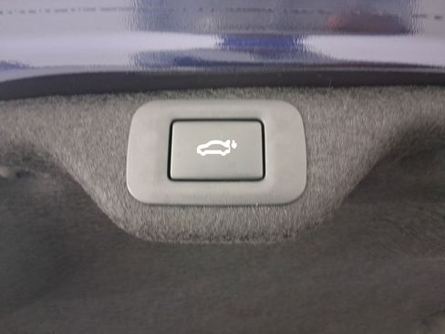 Certified 2025 Lexus ES 350 w/ Premium Package image 31