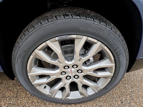 New 2026 GMC Acadia Denali image 37