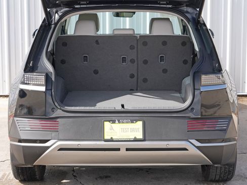 Used 2023 Hyundai Ioniq 5 SEL image 9