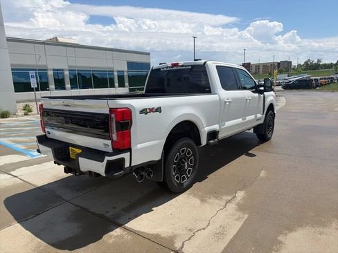 New 2026 Ford F250 Platinum AWD/4WD image 3