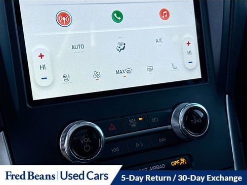 Certified 2022 Ford Edge SEL w/ Convenience Package image 17