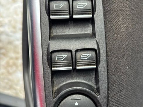 Used 2018 Ford Focus ST image 19