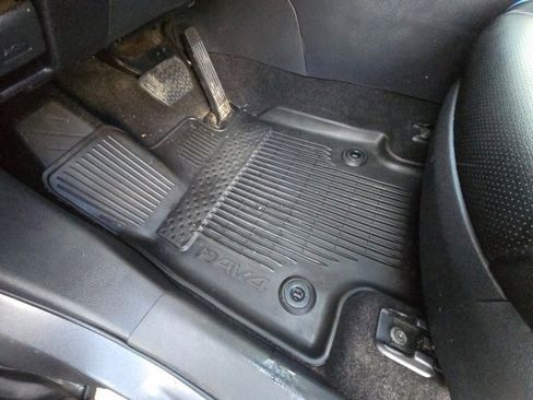 Used 2024 Toyota RAV4 XLE w/ Convenience Package image 23